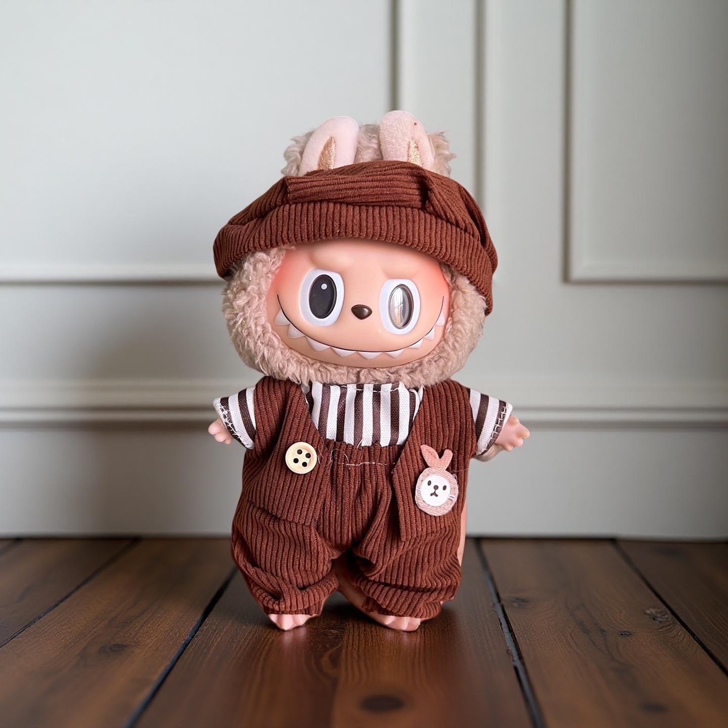 Vintage Outfit Set for 17cm Labubu – Handmade Clothes & Wig for POPMART Labubu / Cola Bunny / Macaron Series