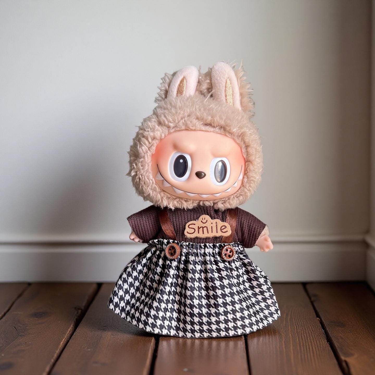 Vintage Outfit Set for 17cm Labubu – Handmade Clothes & Wig for POPMART Labubu / Cola Bunny / Macaron Series