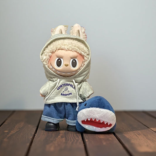 Casual Sport Outfit for 17cm Labubu – Hoodie & Jeans Set | OB11 / Mini Plush Doll Clothes